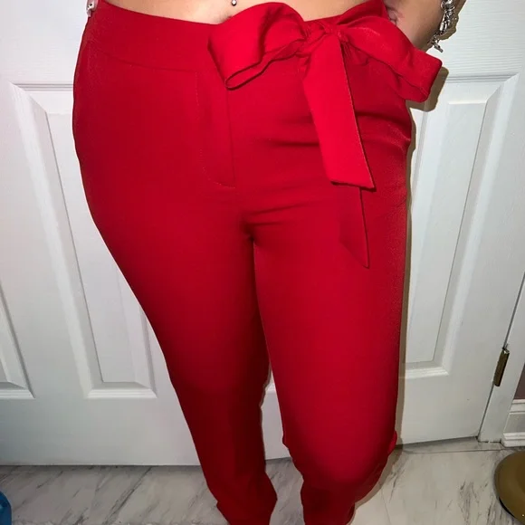 Red pants - Picture 1 of 3